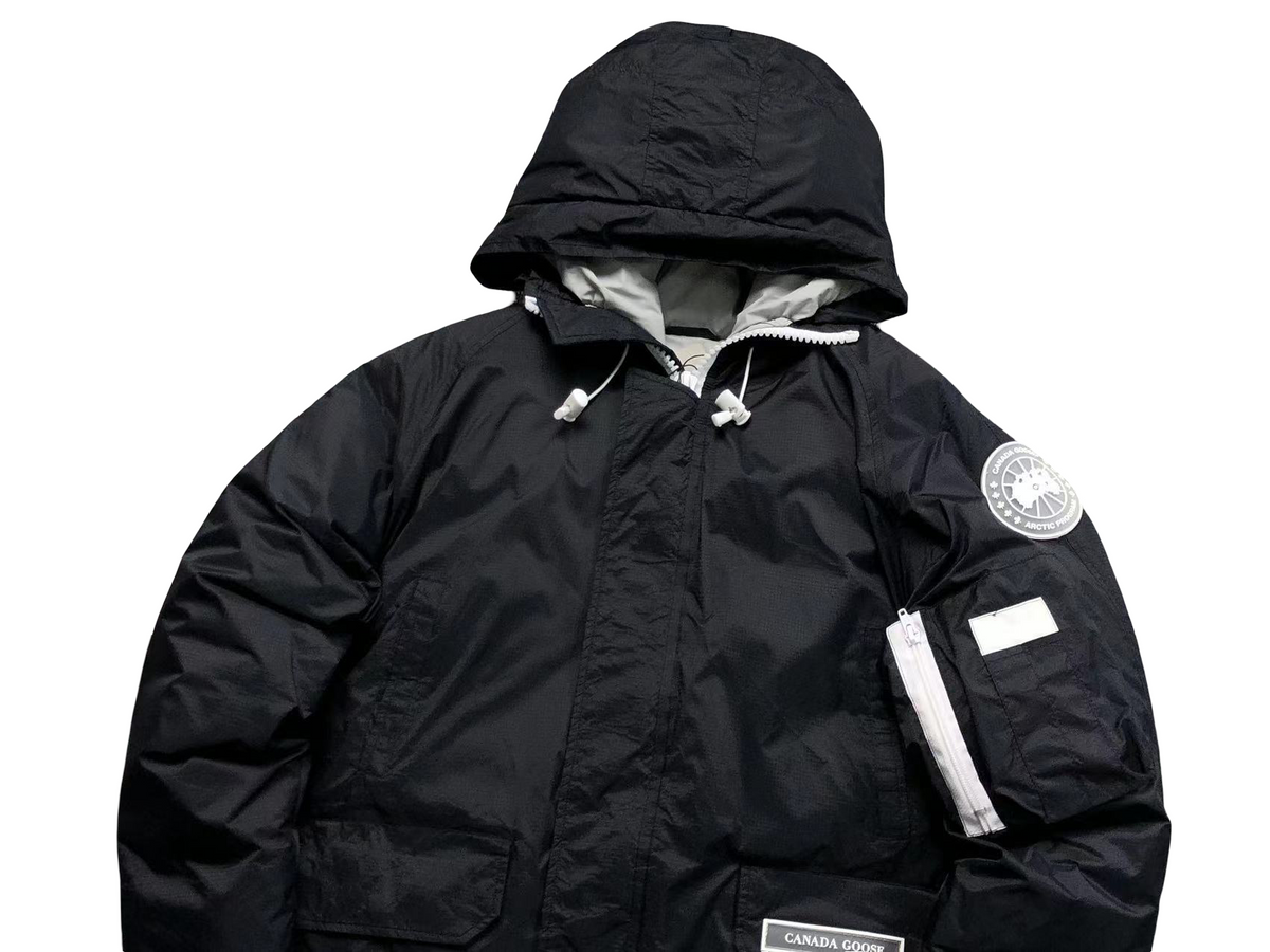 Canada Goose Arctic Chilliwack Bomber Black