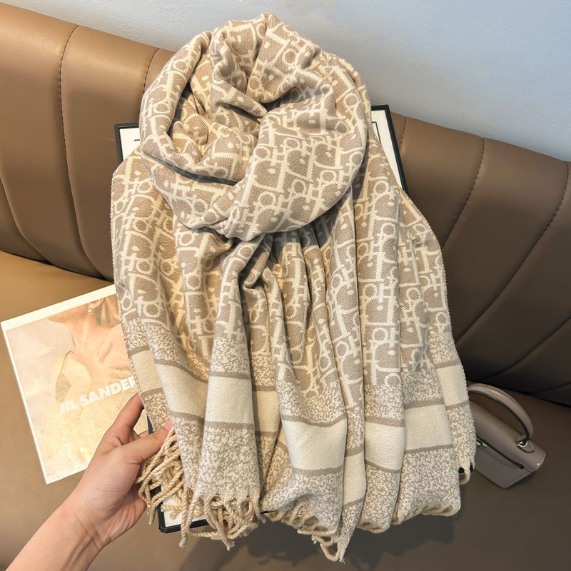 Cashmere handmade scarf women autumn and winter light luxury feeling cold warm neck outer jacquard double-sided shawl