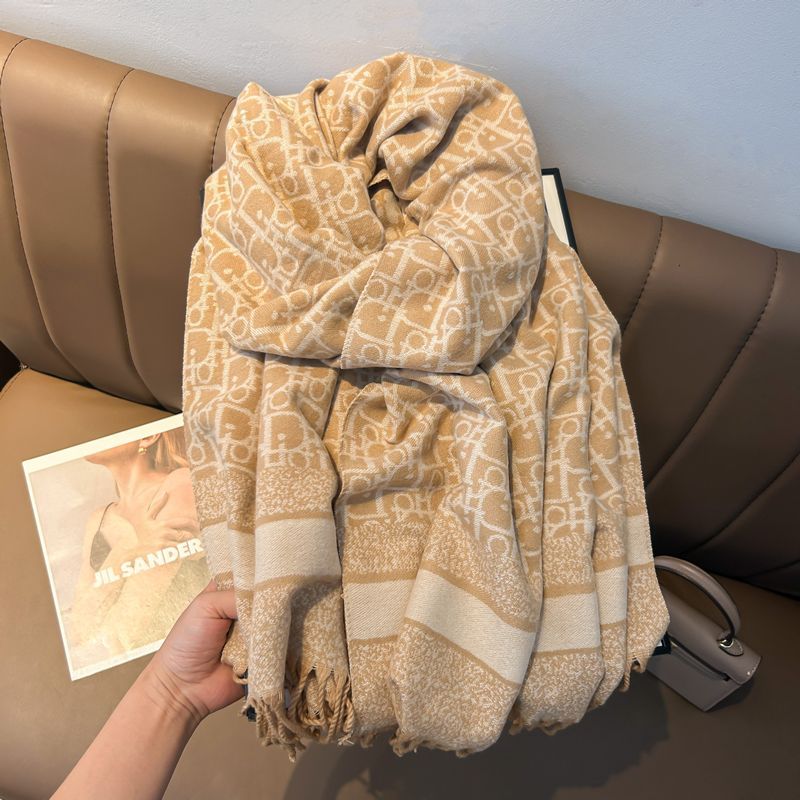Cashmere handmade scarf women autumn and winter light luxury feeling cold warm neck outer jacquard double-sided shawl