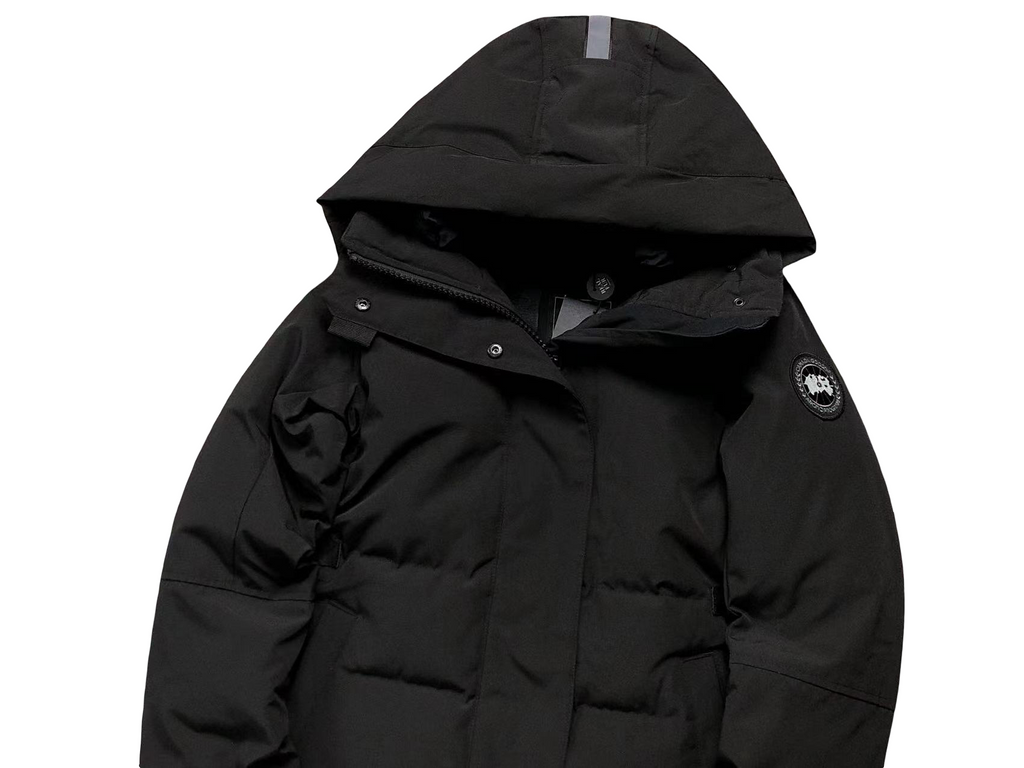 Canada Goose Women's Lyndale Parka Black