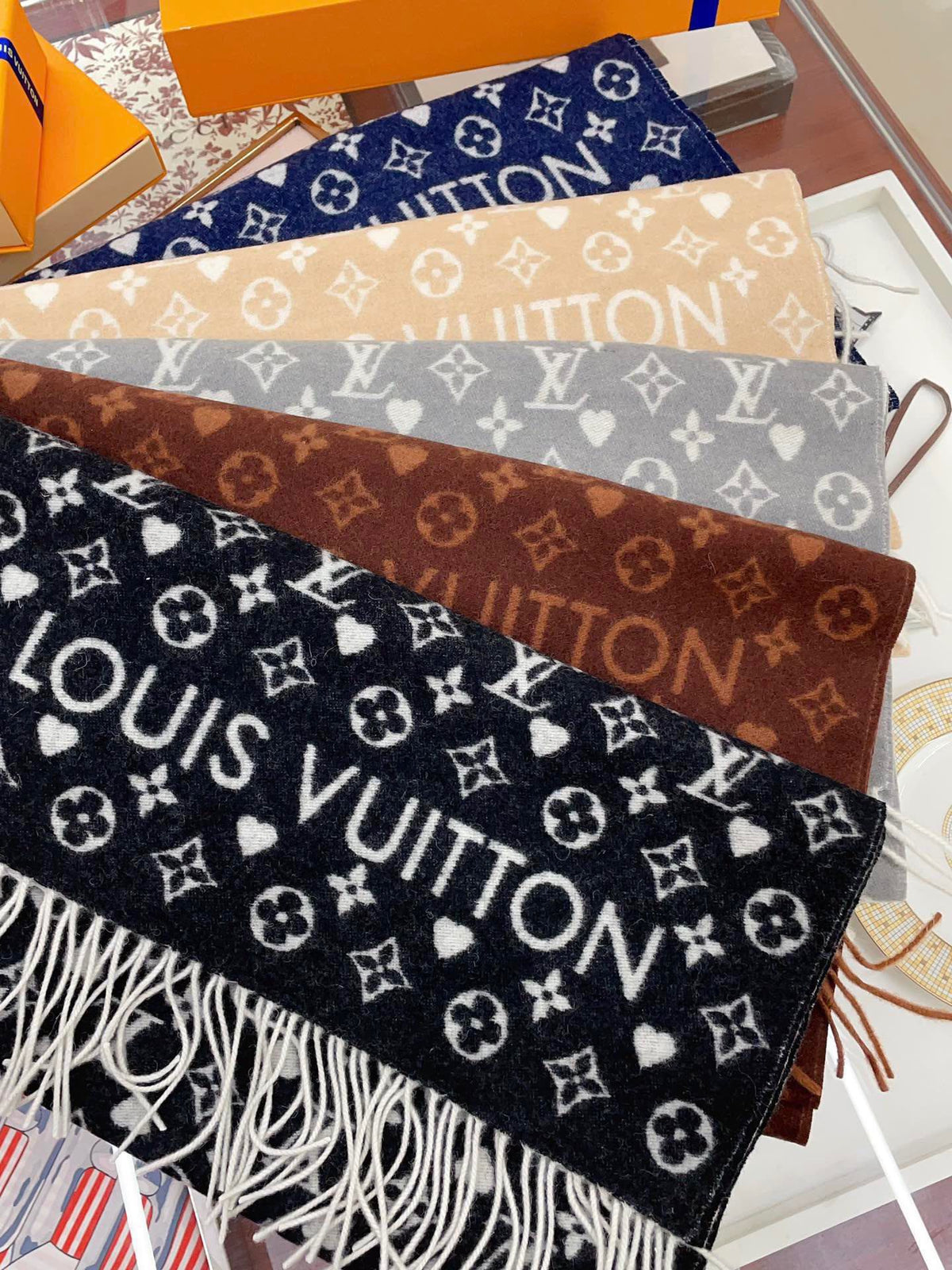 Louis Vuitton Monogram Heart Pattern Scarf - Black and Grey Designer Luxury Wool Blend Winter Wrap for Women
