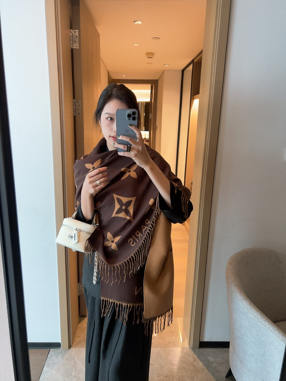 High-End Fashion Cashmere-Blend Scarf - 9706